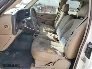 2006 Chevrolet Silverado 1500 LS with VIN 1GCEC19X46Z194393, listed as a Copart auction lot 45478015 with 330,693 mi miles and Salvage Title. Bid and sale history available at carsss.com. Image 7.