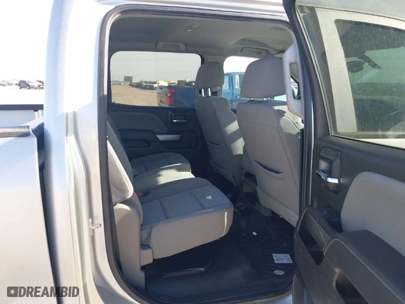2018 Chevrolet Silverado 1500 LT with VIN 3GCPCREC4JG644935, listed as a IAAI auction lot 41821716 with 80,395 mi miles. Bid and sale history available at carsss.com. Image 8.