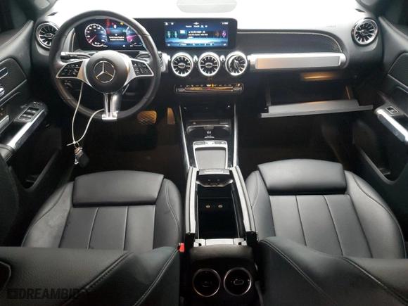 2024 Mercedes-Benz GLB with VIN W1N4M4GB5RW341319, listed as a Copart auction lot 84906494 with 17,560 mi miles and Clean Title. Bid and sale history available at carsss.com. Image 8.