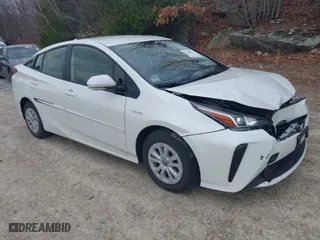 2019 Toyota Prius L Eco with VIN JTDKARFUXK3098878, listed as a IAAI auction lot 41840307 with 43,085 mi miles. Bid and sale history available at carsss.com. Image 1.