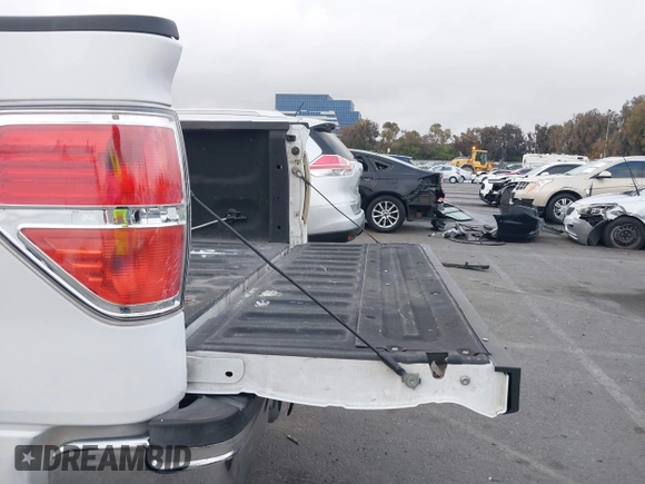 2011 Ford F-150 XL with VIN 1FTFW1CF0BFA17444, listed as a IAAI auction lot 42110691 with 230,631 mi miles and . Bid and sale history available at DreamBid. Image 17.