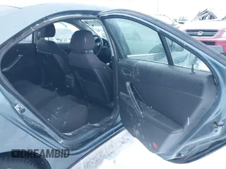 2006 Pontiac G6 6-Cyl with VIN 1G2ZG558564220089, listed as a IAAI auction lot 41282549 with 173,034 mi miles. Bid and sale history available at carsss.com. Image 8.