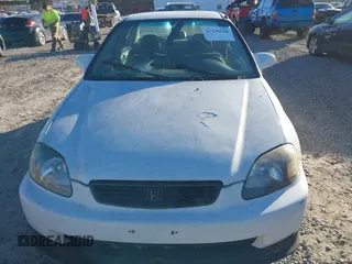 1997 Honda Civic LX with VIN 1HGEJ6571VL028196, listed as a IAAI auction lot 41429128 with 398,114 mi miles. Bid and sale history available at carsss.com. Image 6.