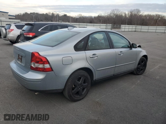 2007 Volvo S40 2.5L Turbo with VIN YV1MH682672313999, listed as a Copart auction lot 88976585 with 127,195 mi miles and Clean Title. Bid and sale history available at carsss.com. Image 3.
