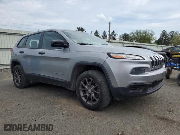 2014 Jeep Cherokee Sport with VIN 1C4PJMAB5EW209886, listed as a Copart auction lot 54854635 with 153,584 mi miles and Clean Title. Bid and sale history available at carsss.com. Image 4.