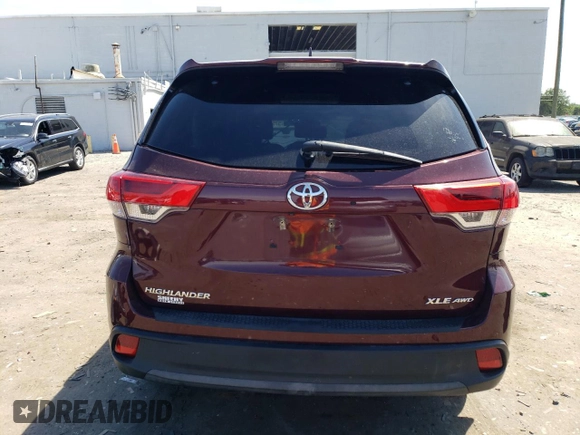 2018 Toyota Highlander SE with VIN 5TDJZRFH1JS880264, listed as a Copart auction lot 57509965 with 93,064 mi miles and Salvage title. Bid and sale history available at DreamBid. Image 6.