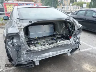 2023 Toyota Mirai XLE с VIN JTDAAAAA1PA009972, выставлен на аукционе IAAI как лот 42370902 с пробегом 17 370 миль миль и . История ставок и продаж доступна на DreamBid. Изображение 18.