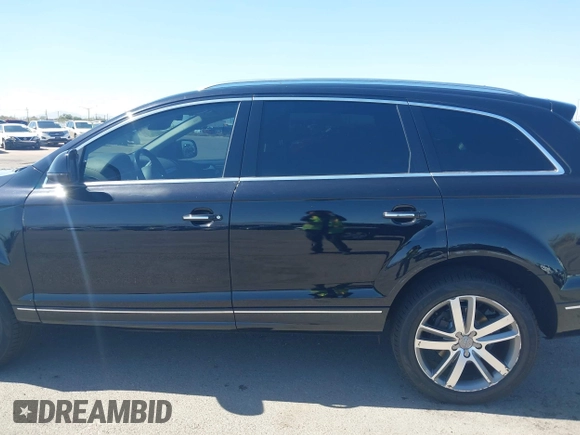 2014 Audi Q7 Premium Plus with VIN WA1LMAFE1ED018222, listed as a IAAI auction lot 42692262 with 144,540 mi miles and . Bid and sale history available at DreamBid. Image 14.