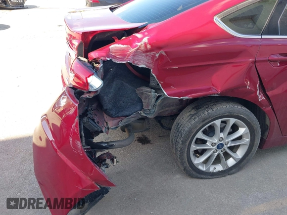 2019 Ford Fusion SE with VIN 3FA6P0HD4KR132068, listed as a IAAI auction lot 41869570 with 86,660 mi miles and . Bid and sale history available at DreamBid. Image 6.