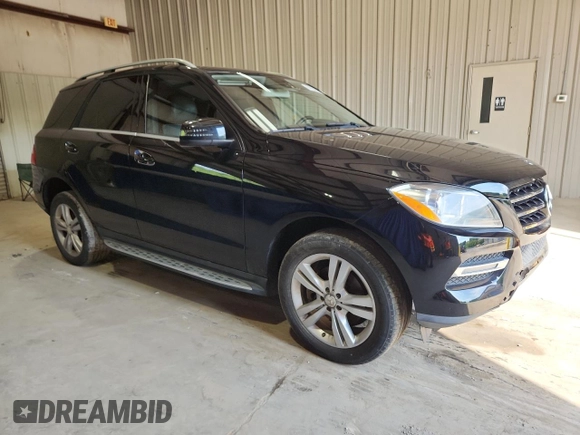 2013 Mercedes-Benz M 350 with VIN 4JGDA5HB8DA197318, listed as a Copart auction lot 64134365 with 134,220 mi miles and Clean title. Bid and sale history available at DreamBid. Image 4.