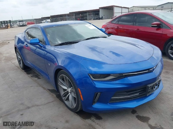 2016 Chevrolet Camaro 2LT with VIN 1G1FD1RS0G0139038, listed as a IAAI auction lot 41888250 with 101,864 mi miles. Bid and sale history available at carsss.com. Image 1.