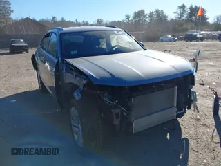 2020 Volkswagen Atlas SE with VIN 1V21E2CA2LC212129, listed as a IAAI auction lot 41260246 with 43,877 mi miles and . Bid and sale history available at DreamBid. Image 1.