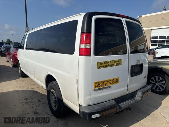 2016 Chevrolet Express Passenger LS с VIN 1GAZGNFG6G1212421, выставлен на аукционе IAAI как лот 42829307 с пробегом 268 858 миль миль и . История ставок и продаж доступна на DreamBid. Изображение 21.
