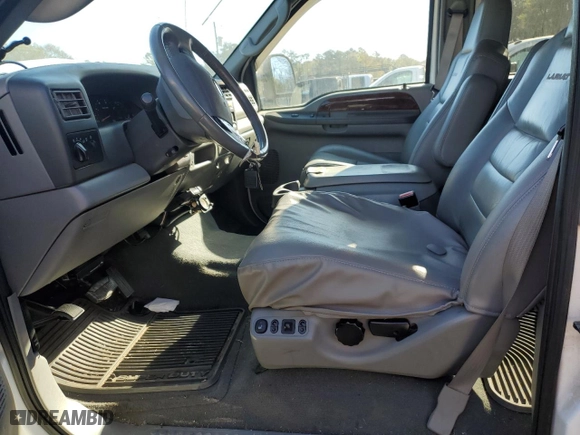 2004 Ford Super Duty F-350 SRW XL with VIN 1FTSW31PX4ED43363, listed as a Copart auction lot 48063565 with 0 mi miles and Salvage Title. Bid and sale history available at carsss.com. Image 7.