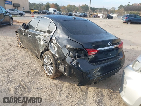 2019 Infiniti Q50 3.0t LUXE with VIN JN1EV7AP3KM541747, listed as a IAAI auction lot 40973538 with 43,139 mi miles. Bid and sale history available at carsss.com. Image 3.