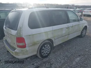 2005 Kia Sedona LX with VIN KNDUP132556755679, listed as a IAAI auction lot 41462364 with 79,031 mi miles. Bid and sale history available at carsss.com. Image 4.