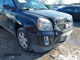 2015 GMC Terrain SLT with VIN 2GKFLXE32F6405472, listed as a IAAI auction lot 41389917 with 146,604 mi miles and . Bid and sale history available at carsss.com. Image 16.