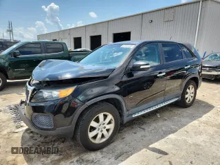 2012 Kia Sorento LX z VIN 5XYKT3A15CG276620, wystawiony jako Copart lot #61002445 z przebiegiem 201 503 mil mil oraz Szkoda całkowita • Salvage title. Historia ofert i sprzedaży dostępna na DreamBid. Obrazek 1.