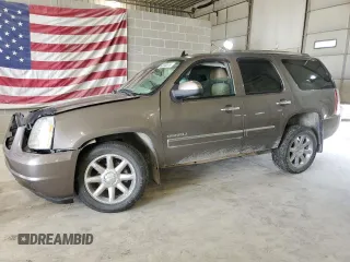 2013 GMC Yukon Denali with VIN 1GKS2EEF4DR225153, listed as a Copart auction lot 68308514 with 0 mi miles and Salvage Title. Bid and sale history available at carsss.com. Image 1.