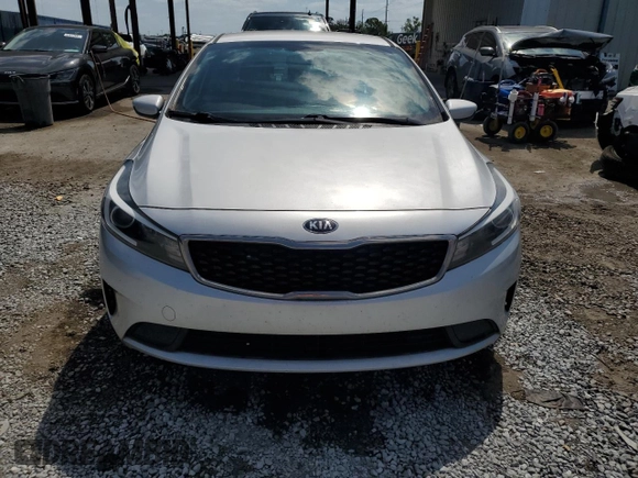 2018 Kia Forte LX with VIN 3KPFK4A7XJE206037, listed as a Copart auction lot 54236355 with 55,813 mi miles and Salvage Title. Bid and sale history available at DreamBid. Image 5.