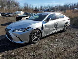 2024 Lexus ES with VIN 58ADZ1B18RU164884, listed as a Copart auction lot 86518034 with 15,359 mi miles and Salvage Title. Bid and sale history available at carsss.com. Image 1.