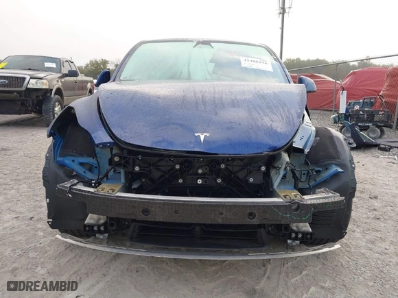 2020 Tesla Model Y Long Range with VIN 5YJYGDEE7LF006314, listed as a IAAI auction lot 41488196 with 50,095 mi miles. Bid and sale history available at carsss.com. Image 6.