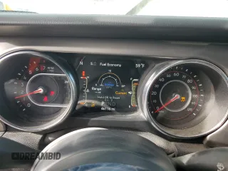 2020 Jeep Wrangler Unlimited Rubicon z VIN 1C4HJXFG3LW212194, wystawiony jako Copart lot #51184325 z przebiegiem 46 116 mil mil oraz Szkoda całkowita • Salvage title. Historia ofert i sprzedaży dostępna na DreamBid. Obrazek 9.