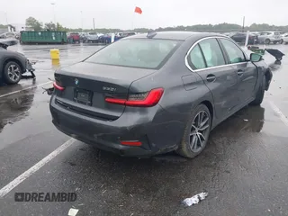 2020 BMW 3 Series 330i xDrive with VIN 3MW5R7J02L8B11434, listed as a IAAI auction lot 42322298 with 60,341 mi miles and . Bid and sale history available at DreamBid. Image 4.
