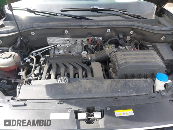 2019 Volkswagen Atlas SE with VIN 1V2UR2CA4KC616890, listed as a IAAI auction lot 42080701 with 48,269 mi miles and . Bid and sale history available at DreamBid. Image 10.