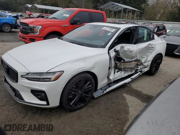 2024 Volvo S60 Plus Black Edition with VIN 7JRL12TH0RG303924, listed as a Copart auction lot 42131905 with 1,502 mi miles and Salvage title. Bid and sale history available at DreamBid. Image 1.