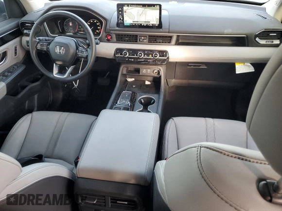 2024 Honda Pilot Touring с VIN 5FNYG2H76RB008887, выставлен на аукционе Copart как лот 46479745 с пробегом 12 947 миль миль и Списание • Salvage title. История ставок и продаж доступна на DreamBid. Изображение 8.