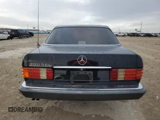 1990 Mercedes-Benz 300 with VIN WDBCA25D0LA538034, listed as a Copart auction lot 81262894 with 49,139 mi miles and Clean Title. Bid and sale history available at DreamBid. Image 6.