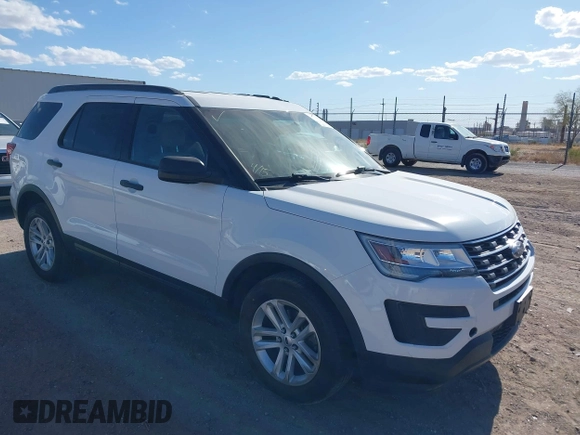 2016 Ford Explorer with VIN 1FM5K8B86GGA17965, listed as a IAAI auction lot 42048173 with 70,983 mi miles and . Bid and sale history available at carsss.com. Image 1.