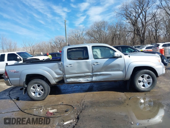 2013 Toyota Tacoma with VIN 3TMMU4FN8DM054973, listed as a IAAI auction lot 41659232 with 113,734 mi miles. Bid and sale history available at carsss.com. Image 14.