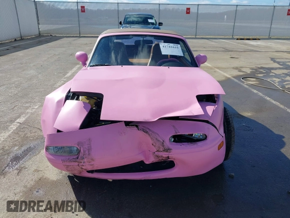 1993 Mazda MX-5 Miata with VIN JM1NA3519P1418681, listed as a IAAI auction lot 41741615 with 115,379 mi miles and . Bid and sale history available at DreamBid. Image 6.