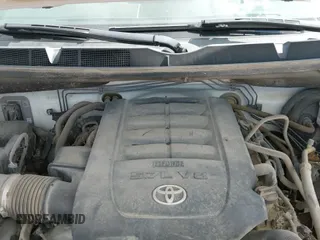 2016 Toyota Tundra Limited с VIN 5TFHW5F16GX545569, выставлен на аукционе IAAI как лот 43063948 с пробегом 241 622 миль миль и . История ставок и продаж доступна на DreamBid. Изображение 19.