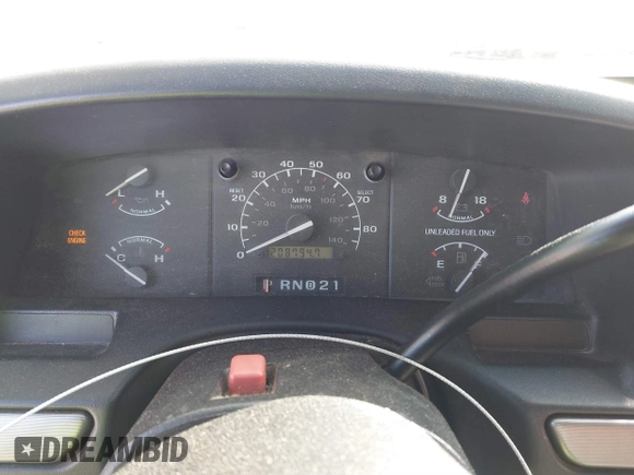 1993 Ford F-150 z VIN 1FTEX14H5PKA70504, wystawiony jako IAAI lot #41700760 z przebiegiem 208 794 mil mil oraz . Historia ofert i sprzedaży dostępna na DreamBid. Obrazek 7.