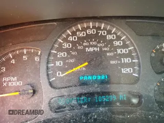 2004 Chevrolet Avalanche Z71 with VIN 3GNEK12TX4G158528, listed as a Copart auction lot 61128485 with 185,299 mi miles and Salvage title. Bid and sale history available at DreamBid. Image 9.