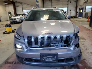 2018 Jeep Cherokee Limited z VIN 1C4PJMDB7JD614682, wystawiony jako Copart lot #52848895 z przebiegiem 137 873 mil mil oraz Szkoda całkowita • Salvage title. Historia ofert i sprzedaży dostępna na DreamBid. Obrazek 5.