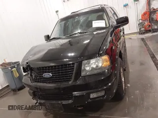 2005 Ford Expedition Limited z VIN 1FMFU20565LA60694, wystawiony jako IAAI lot #41945914 z przebiegiem 184 373 mil mil oraz . Historia ofert i sprzedaży dostępna na DreamBid. Obrazek 12.