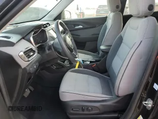 2021 Chevrolet TrailBlazer LT with VIN KL79MPS21MB153352, listed as a Copart auction lot 53163204 with 52,977 mi miles and Salvage Title. Bid and sale history available at DreamBid. Image 7.