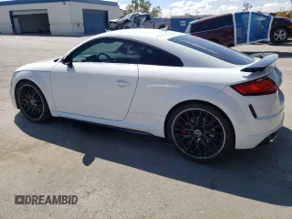 2022 Audi TTS z VIN TRUA1AFV8N1002984, wystawiony jako Copart lot #69760994 z przebiegiem 23 758 mil mil oraz Szkody całkowita. Historia ofert i sprzedaży dostępna na DreamBid. Obrazek 2.