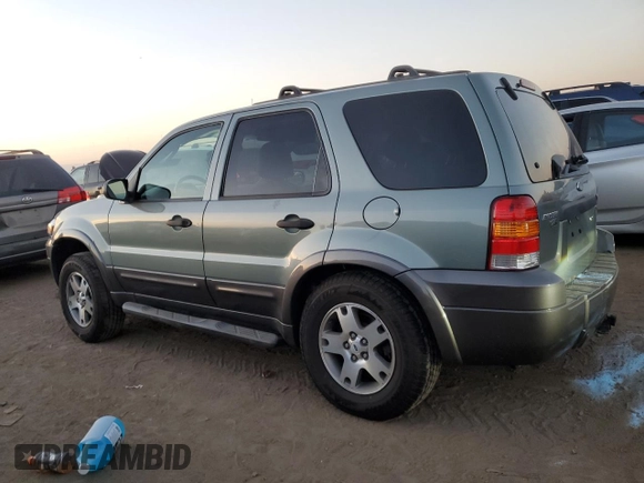 2005 Ford Escape XLT with VIN 1FMCU93105KD29752, listed as a Copart auction lot 73687754 with 199,362 mi miles and Salvage Title. Bid and sale history available at carsss.com. Image 2.