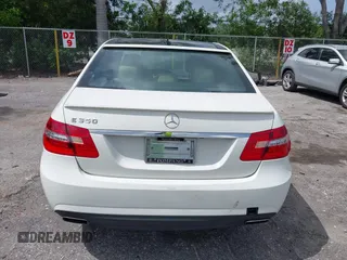 2010 Mercedes-Benz E 350 Luxury with VIN WDDHF5GB0AA105287, listed as a IAAI auction lot 42452791 with 195,377 mi miles and . Bid and sale history available at DreamBid. Image 16.