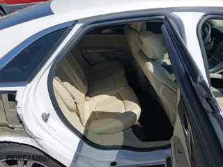 2014 Lincoln MKZ Hybrid with VIN 3LN6L2LU3ER819681, listed as a IAAI auction lot 41867338 with 149,964 mi miles. Bid and sale history available at carsss.com. Image 8.