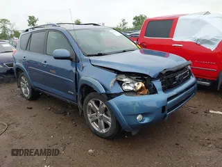 2008 Toyota RAV4 Sport с VIN JTMBK32V685068525, выставлен на аукционе IAAI как лот 42183608 с пробегом 172 927 миль миль и . История ставок и продаж доступна на DreamBid. Изображение 1.