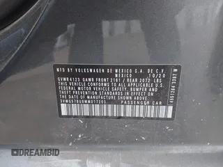 2021 Volkswagen Jetta SEL Premium z VIN 3VWG57BU8MM017203, wystawiony jako IAAI lot #42263741 z przebiegiem 26 556 mil mil oraz . Historia ofert i sprzedaży dostępna na DreamBid. Obrazek 9.