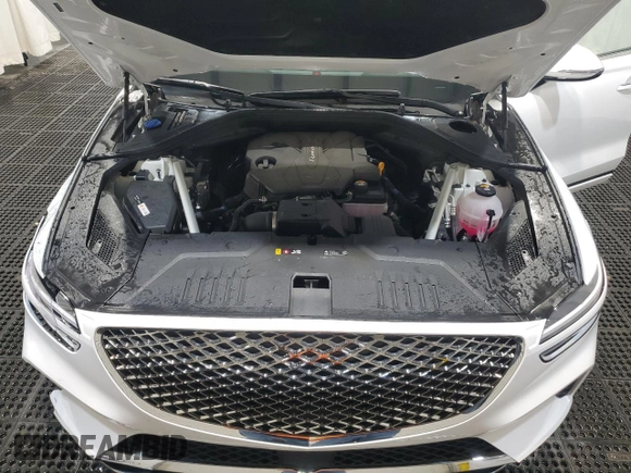 2025 Genesis GV70 2.5T with VIN 5NMMADTB1SH031960, listed as a Copart auction lot 60893135 with 7,218 mi miles and Salvage title. Bid and sale history available at DreamBid. Image 12.