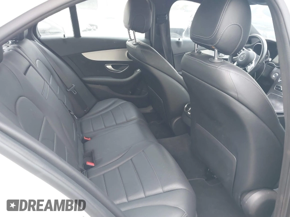 2019 Mercedes-Benz C 300 with VIN 55SWF8DB0KU284459, listed as a IAAI auction lot 40895273 with Not provided miles and . Bid and sale history available at DreamBid. Image 8.