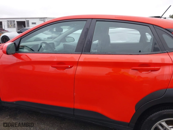 2020 Hyundai Kona SE with VIN KM8K1CAA2LU486477, listed as a IAAI auction lot 41529157 with 59,599 mi miles. Bid and sale history available at carsss.com. Image 14.
